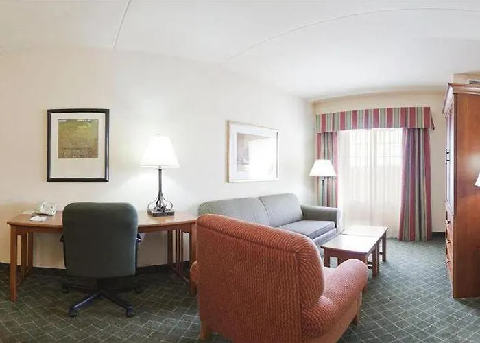 Homewood By Hilton Naperville Hotel