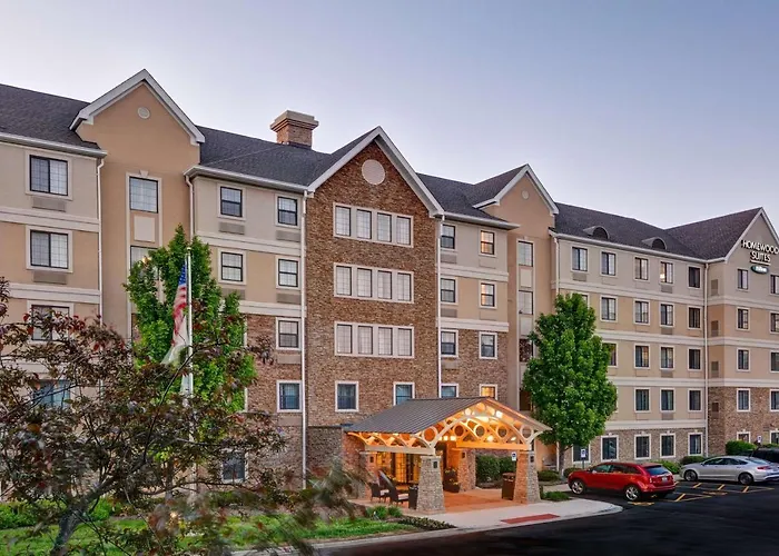Hotel Homewood By Hilton Naperville