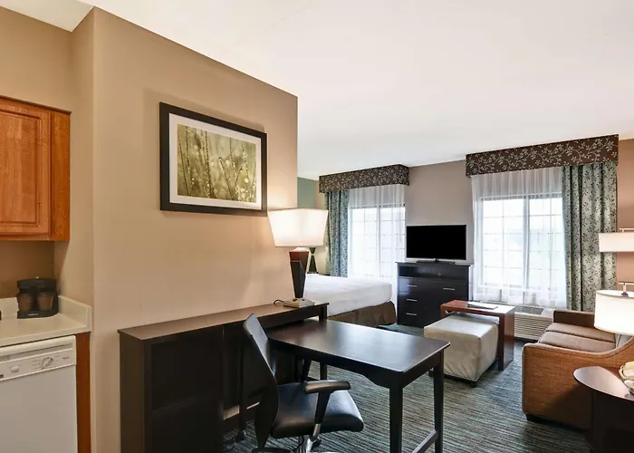 Homewood By Hilton Naperville Hotel