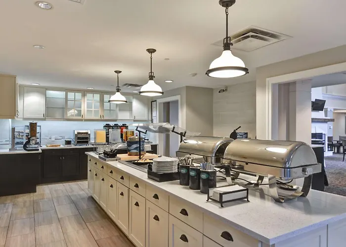 Homewood By Hilton Naperville Hotel 3*
