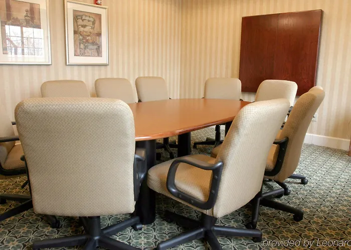 Homewood By Hilton Naperville 3*