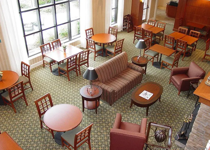 Hotel Homewood By Hilton Naperville 3*