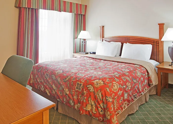 Hotel Homewood By Hilton Naperville