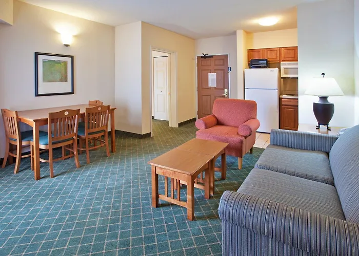 Отель Homewood By Hilton Naperville Орора